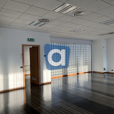 Affitasi ufficio mq 677 complesso ATLANTIC BUSINESS CENTER