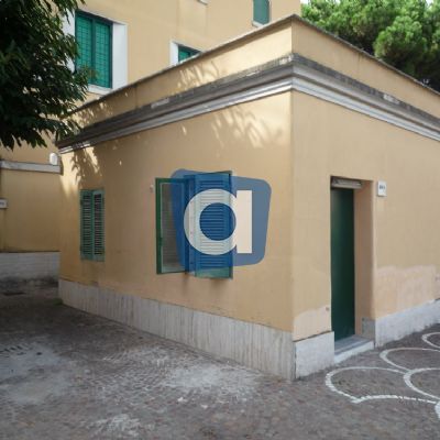 Privato affitta Locale C 2 di 6 mq Portuense