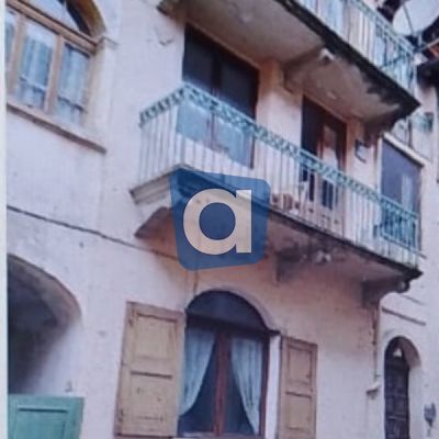 Casa indipendente in vendita in via Roma 21 Guardabosone